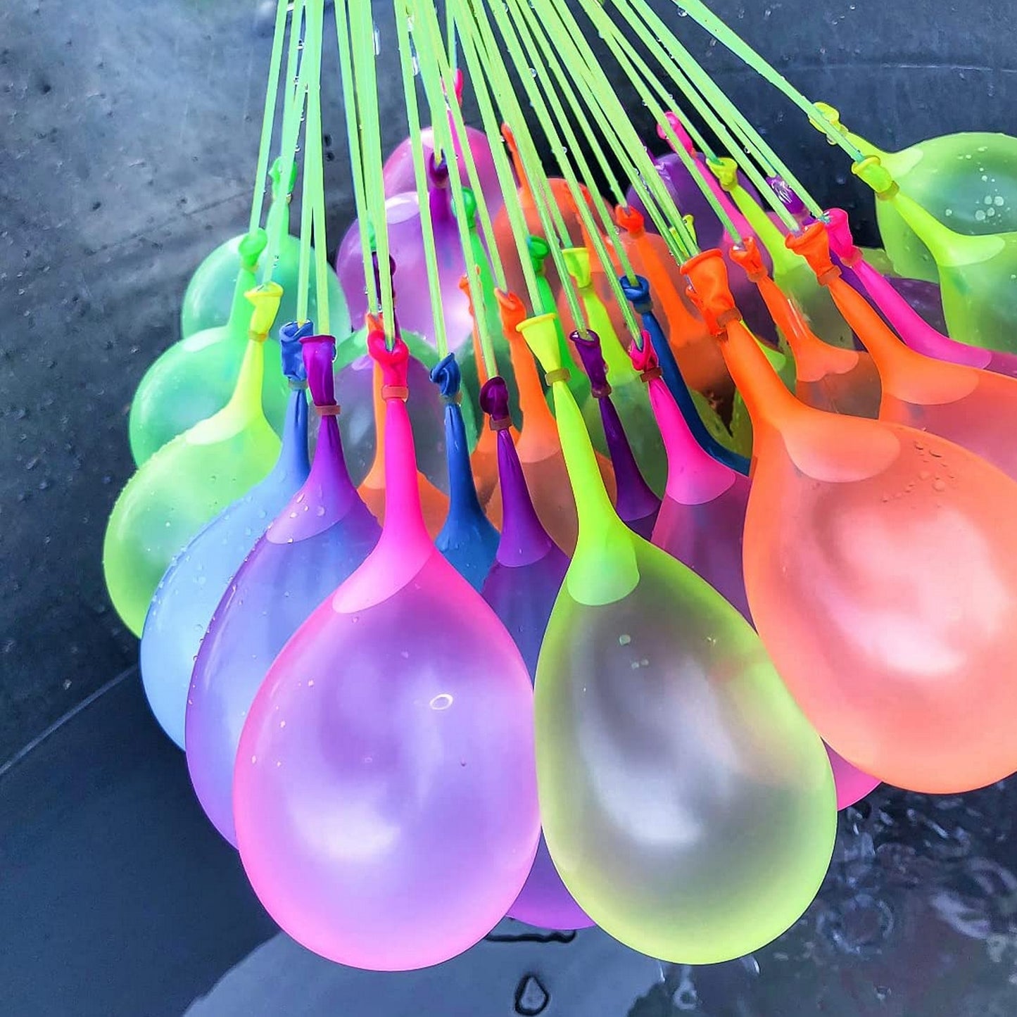 Bouquet de Bombes à Eau Automatique – Remplissage Rapide – 111 Pièces (3×37)